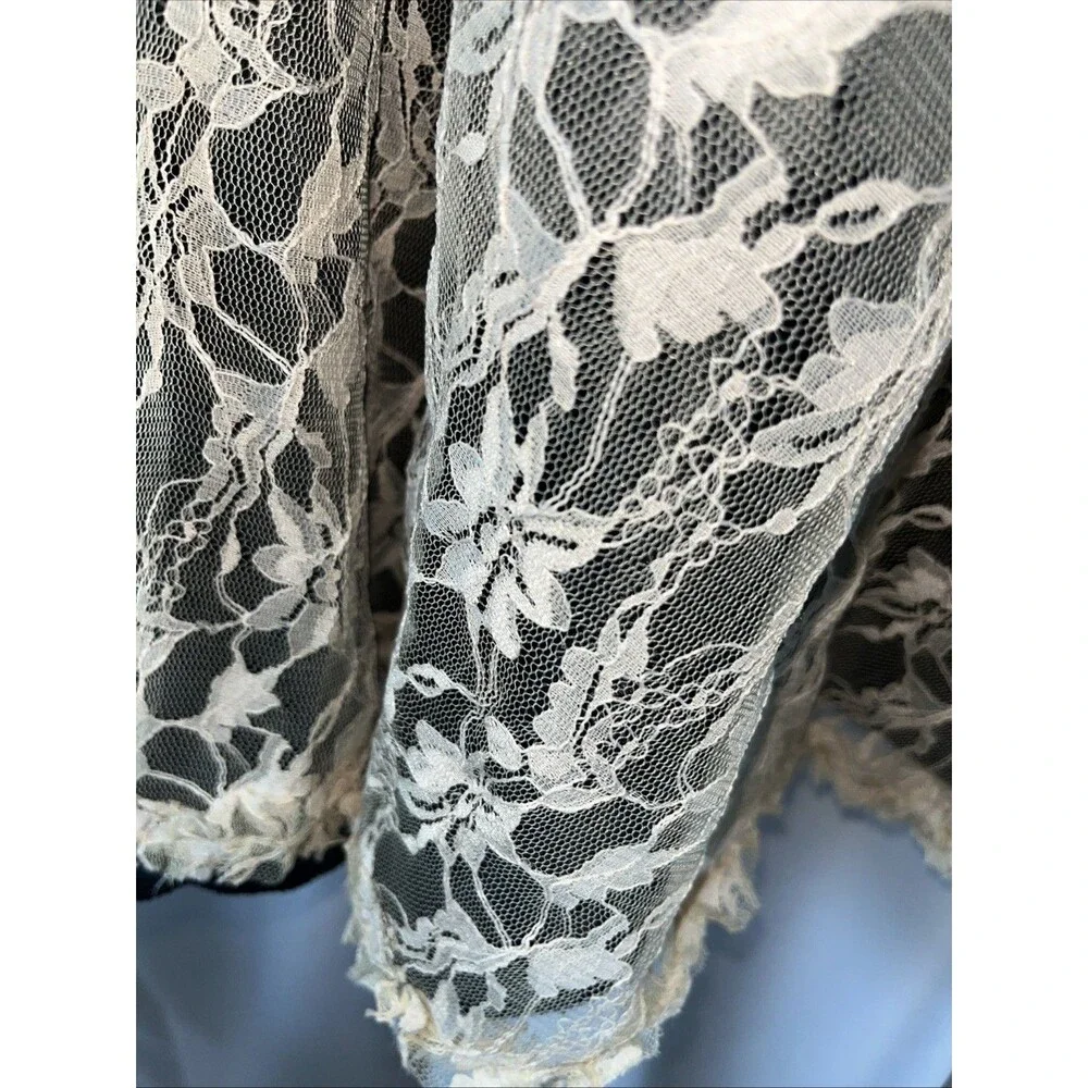 Vintage 213 Black Cream Lace Overlay A-line Women’s Floral Skirt Size M Formal